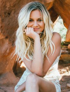 kelsea ballerini