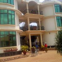 SAGAMA LODGE