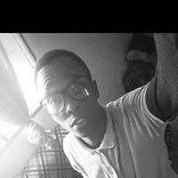 Kamau Amos