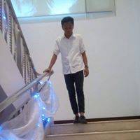 Mac De Leon