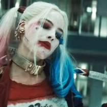 SWEET BUT A PSYCHO (Harley Quinn0